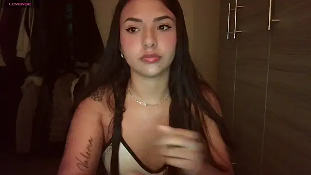 Snapshot of milena_101 chatting on March 4, 2026, 2:34 pm milena 101 online show from March 4, 2026, 2:34 pm