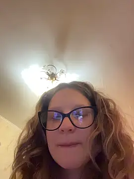 Luminosa online show from March 13, 2026, 8:37 pm