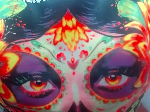 thalia perveertt online show from April 8, 2026, 5:46 pm