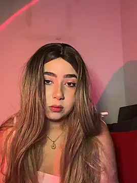 lorettaivonne online show from March 5, 2026, 12:12 pm