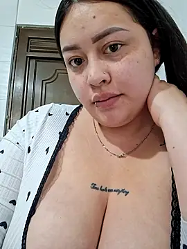 Snapshot of Stefania16 chatting on March 3, 2026, 3:29 pm Stefania16 online show from March 3, 2026, 3:29 pm