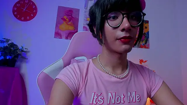 Madeline 21 online show from March 2, 2026, 6:03 am