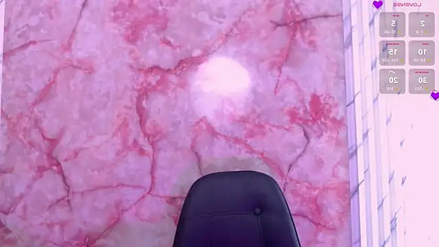 Snapshot of Valery_Ortiz7 chatting on March 4, 2026, 7:42 pm Valery Ortiz7 online show from March 4, 2026, 7:42 pm