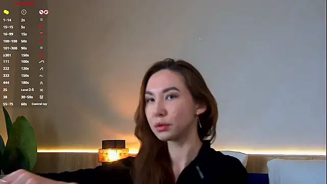 EmilyGray   online show from April 18, 2026, 7:01 am