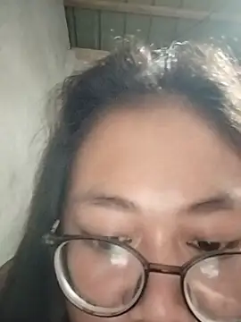 angelpinay44 online show from July 7, 2026, 3:49 pm