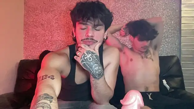 Snapshot of DANTESINS chatting on March 3, 2026, 6:19 am DANTESINS online show from March 3, 2026, 6:19 am