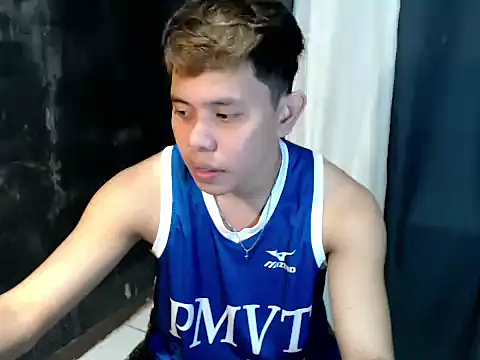 Snapshot of Baby_Maxxx chatting on April 24, 2026, 9:12 am Baby Maxxx online show from April 24, 2026, 9:12 am