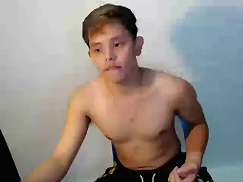 Snapshot of Baby_Maxxx chatting on May 3, 2026, 6:03 pm Baby Maxxx online show from May 3, 2026, 6:03 pm