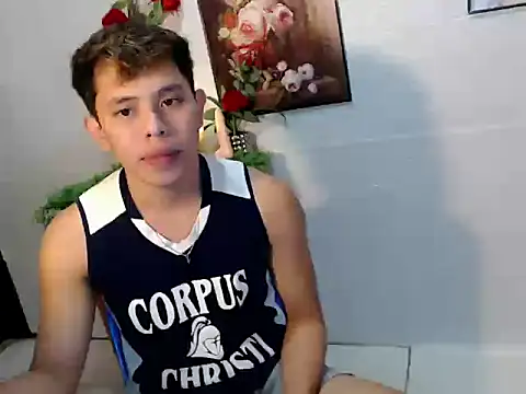 Snapshot of Baby_Maxxx chatting on May 7, 2026, 6:13 pm Baby Maxxx online show from May 7, 2026, 6:13 pm