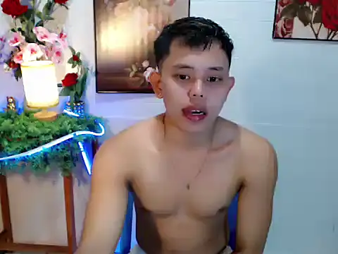 Snapshot of Baby_Maxxx chatting on May 21, 2026, 3:35 am Baby Maxxx online show from May 21, 2026, 3:35 am