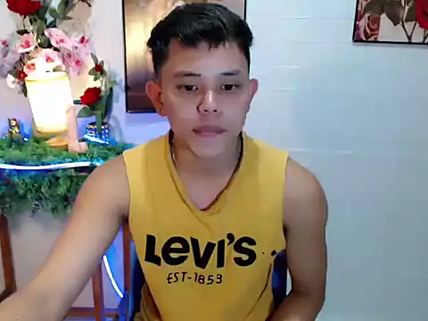 Snapshot of Baby_Maxxx chatting on May 24, 2026, 5:45 am Baby Maxxx online show from May 24, 2026, 5:45 am