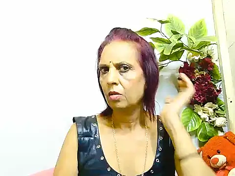 Snapshot of Hot_queen58 chatting on June 28, 2026, 6:19 am Hot queen58 online show from June 28, 2026, 6:19 am