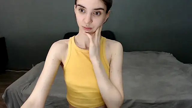 Snapshot of jess_003 chatting on April 1, 2026, 10:16 am jess 003 online show from April 1, 2026, 10:16 am