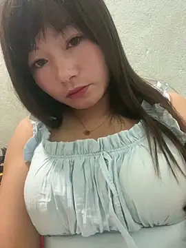 Nini babyy online show from March 3, 2026, 12:44 pm