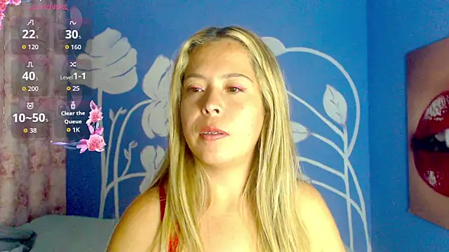 Snapshot of CamilleRouge chatting on March 2, 2026, 5:08 am CamilleRouge online show from March 2, 2026, 5:08 am