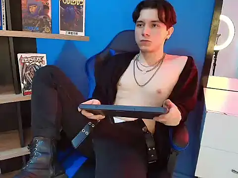 Snapshot of hollannd_ chatting on March 5, 2026, 2:57 pm hollannd online show from March 5, 2026, 2:57 pm