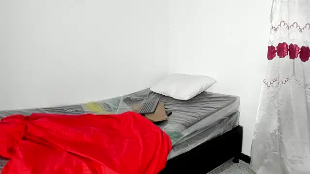 Charlotte Melody online show from April 14, 2026, 11:49 am