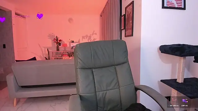 Ginaaa  online show from April 23, 2026, 2:35 am