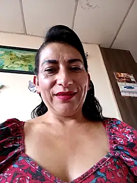Lucia Rios online show from April 20, 2026, 10:00 pm
