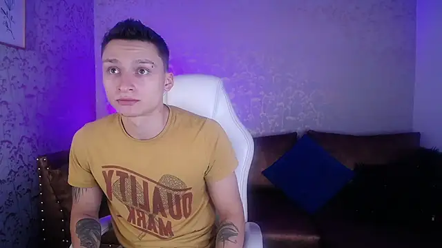 DIEGO JONES online show from April 14, 2026, 1:17 pm