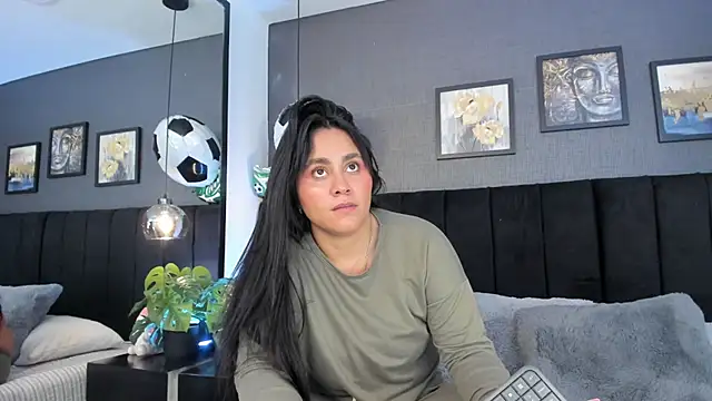 Snapshot of alejandra__garcia chatting on July 3, 2026, 3:35 am alejandra garcia online show from July 3, 2026, 3:35 am