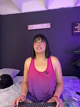 Valeriaa cruz online show from April 20, 2026, 11:46 am