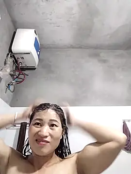 Lilinn  online show from March 16, 2026, 6:39 am