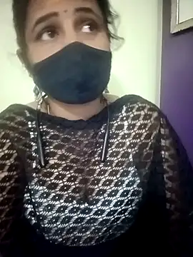 Snapshot of Tamil_Rani- chatting on March 19, 2026, 1:31 am Tamil Rani- online show from March 19, 2026, 1:31 am