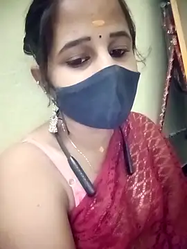 Snapshot of Tamil_Rani- chatting on March 31, 2026, 6:52 pm Tamil Rani- online show from March 31, 2026, 6:52 pm