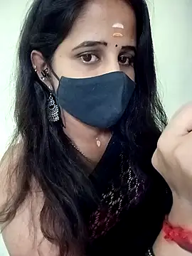 Snapshot of Tamil_Rani- chatting on April 1, 2026, 6:58 am Tamil Rani- online show from April 1, 2026, 6:58 am