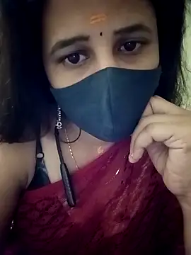 Snapshot of Tamil_Rani- chatting on April 2, 2026, 8:50 pm Tamil Rani- online show from April 2, 2026, 8:50 pm