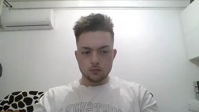 rickmorris08 online show from March 8, 2026, 12:19 am