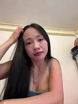 Snapshot of MIABCDZ chatting on May 5, 2026, 5:59 am MIABCDZ online show from May 5, 2026, 5:59 am