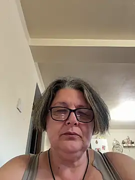 I amArquette online show from April 19, 2026, 4:39 pm