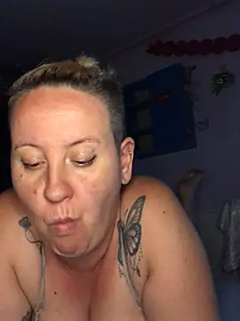 SofiaAmour online show from July 7, 2026, 6:34 pm