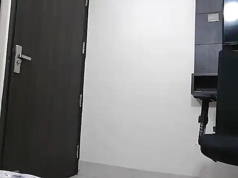 TheSexyGirl69 online show from July 5, 2026, 5:03 am