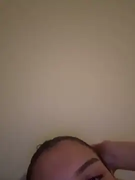 Snapshot of SuesseAlina chatting on March 3, 2026, 7:42 pm SuesseAlina online show from March 3, 2026, 7:42 pm