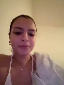 Snapshot of SuesseAlina chatting on March 4, 2026, 6:58 pm SuesseAlina online show from March 4, 2026, 6:58 pm