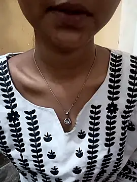 Olivia 101 online show from March 13, 2026, 7:26 am