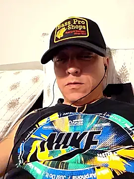 DoggiiDick online show from March 4, 2026, 2:17 am