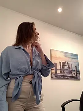 VelvetChloe online show from April 9, 2026, 11:15 am