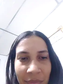 Snapshot of BiancaRoyale chatting on April 30, 2026, 7:58 am BiancaRoyale online show from April 30, 2026, 7:58 am