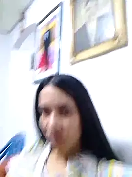 Snapshot of BiancaRoyale chatting on May 24, 2026, 7:13 am BiancaRoyale online show from May 24, 2026, 7:13 am