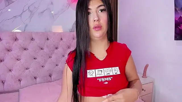 AbrilQuintana  online show from April 25, 2026, 11:35 am