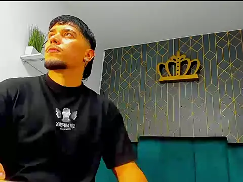 maximo-lane online show from March 4, 2026, 11:22 pm