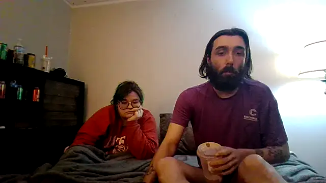 SmallSunflowers24 online show from March 5, 2026, 3:13 am