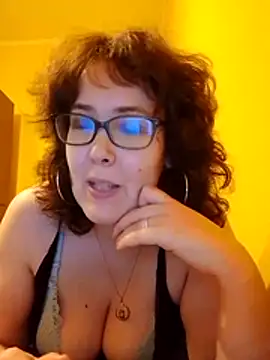 Snapshot of RealPervertCouple chatting on April 21, 2026, 1:42 am RealPervertCouple online show from April 21, 2026, 1:42 am