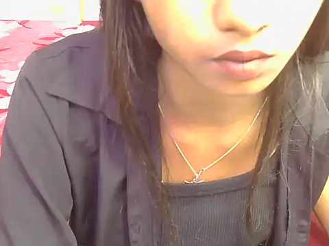 Snapshot of yours-isha chatting on July 26, 2026, 3:04 am yours-isha online show from July 26, 2026, 3:04 am