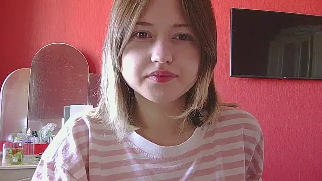 Snapshot of Beloved_Mary chatting on May 6, 2026, 5:35 am Beloved Mary online show from May 6, 2026, 5:35 am