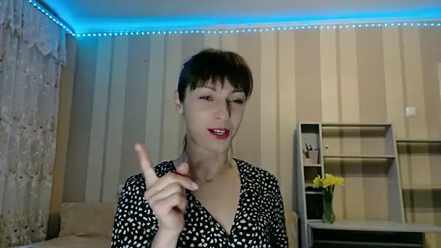 Candy Spicyy online show from April 3, 2026, 6:17 pm